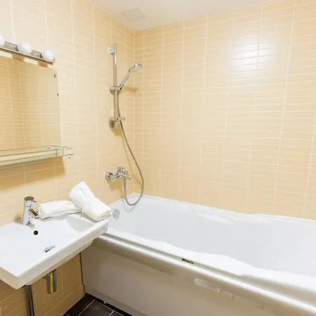 Lovely 5 Min Walk From Old Town And Seaside *