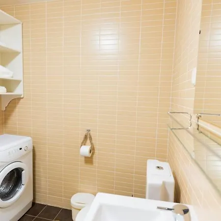 Lovely 5 Min Walk From Old Town And Seaside