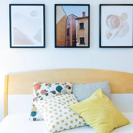 Apartmán Lovely 5 Min Walk From Old Town And Seaside *