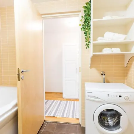 דירה Lovely 5 Min Walk From Old Town And Seaside *